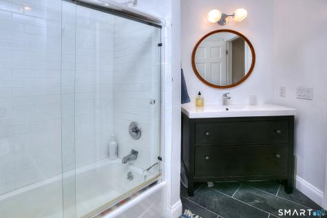 10 Tiffany Lane Weston CT 06883