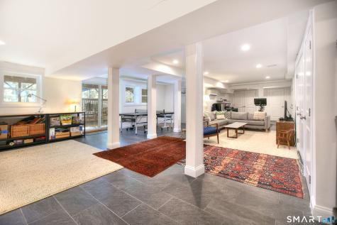 10 Tiffany Lane Weston CT 06883