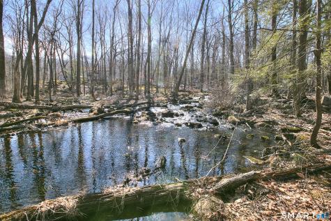 10 Tiffany Lane Weston CT 06883