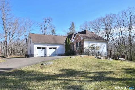 10 Tiffany Lane Weston CT 06883