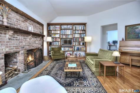 10 Tiffany Lane Weston CT 06883