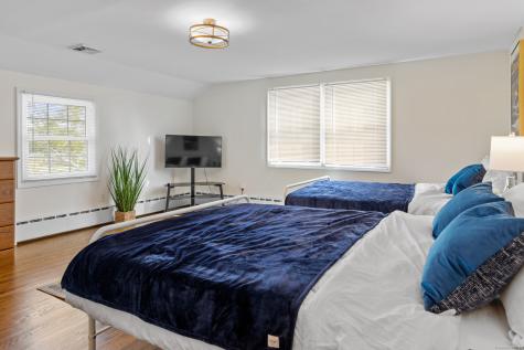 72 Cherry Lane Madison CT 06443