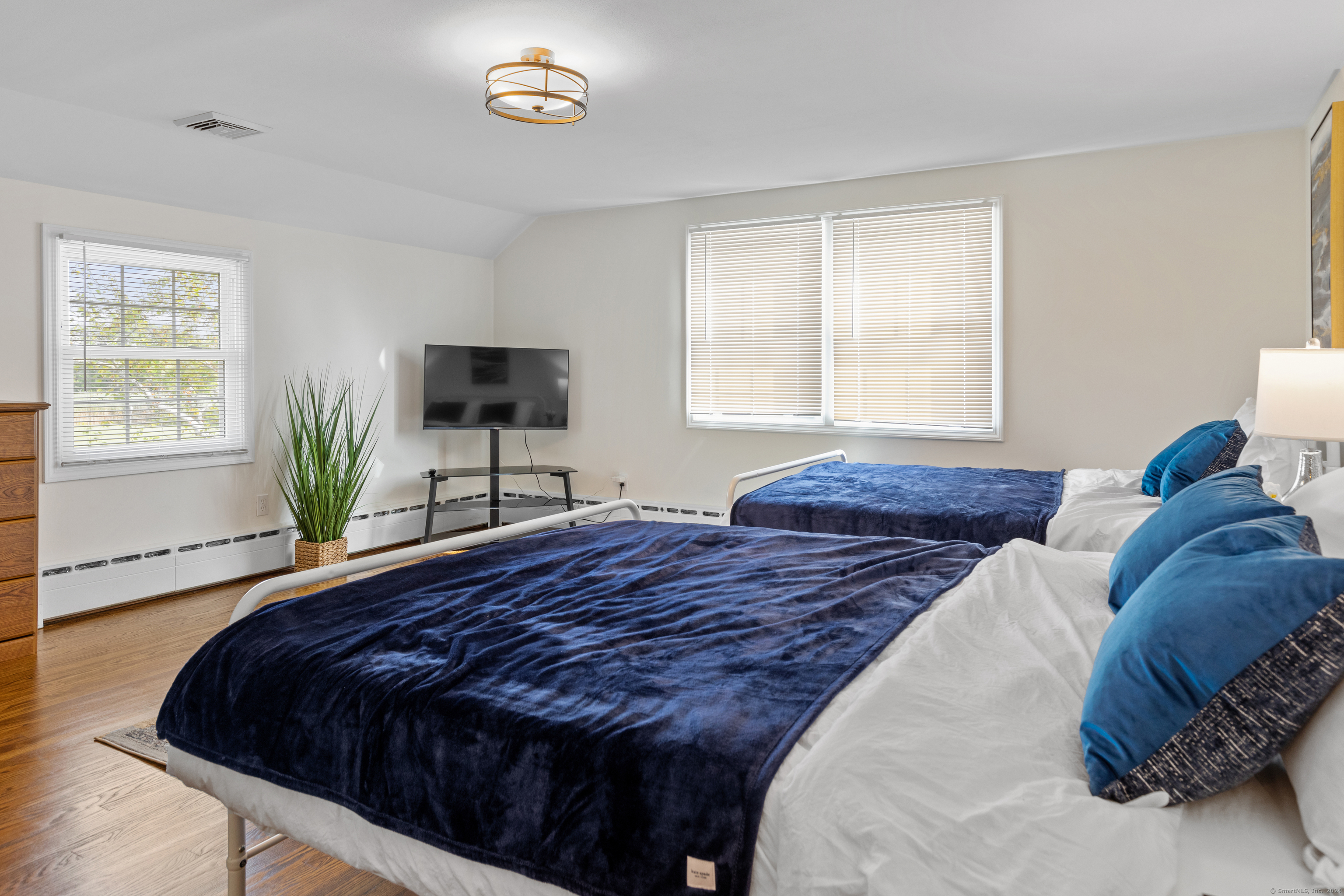 72 Cherry Lane Madison CT 06443