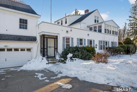 195 Laurel Place Bridgeport CT 06604