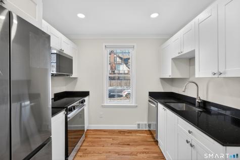 195 Laurel Place Bridgeport CT 06604