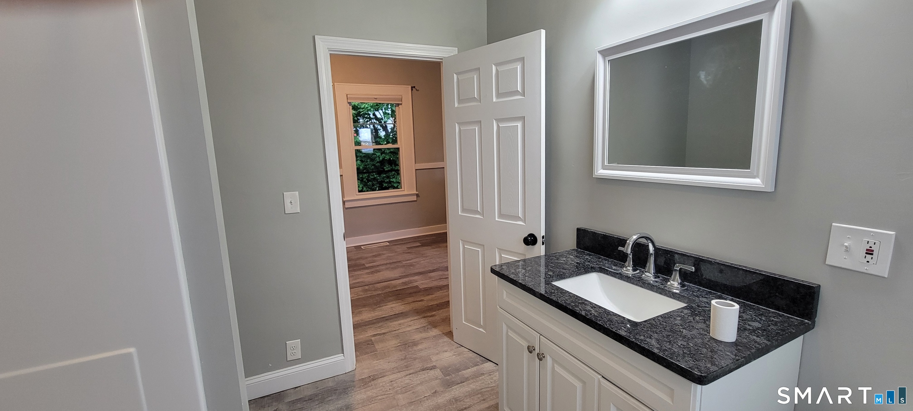 96 Berlin Avenue Southington CT 06489