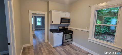 96 Berlin Avenue Southington CT 06489