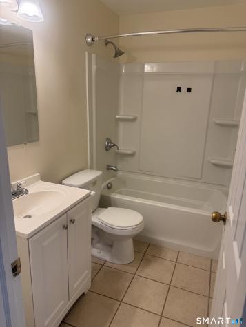 116 Commerce Street Clinton CT 06413