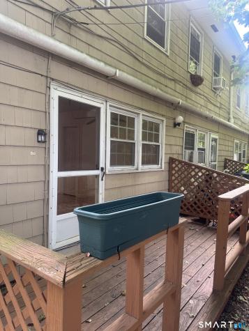 116 Commerce Street Clinton CT 06413