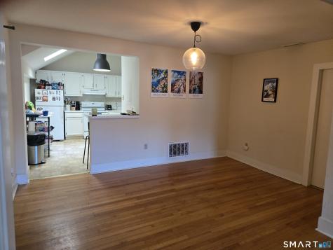 1118 Main Street Branford CT 06405