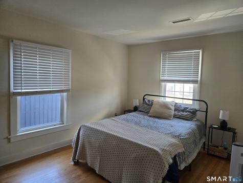 1118 Main Street Branford CT 06405