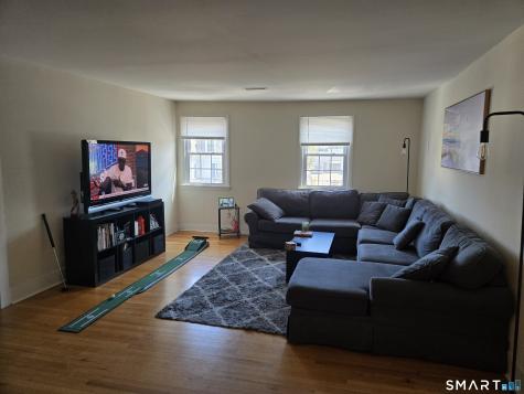 1118 Main Street Branford CT 06405