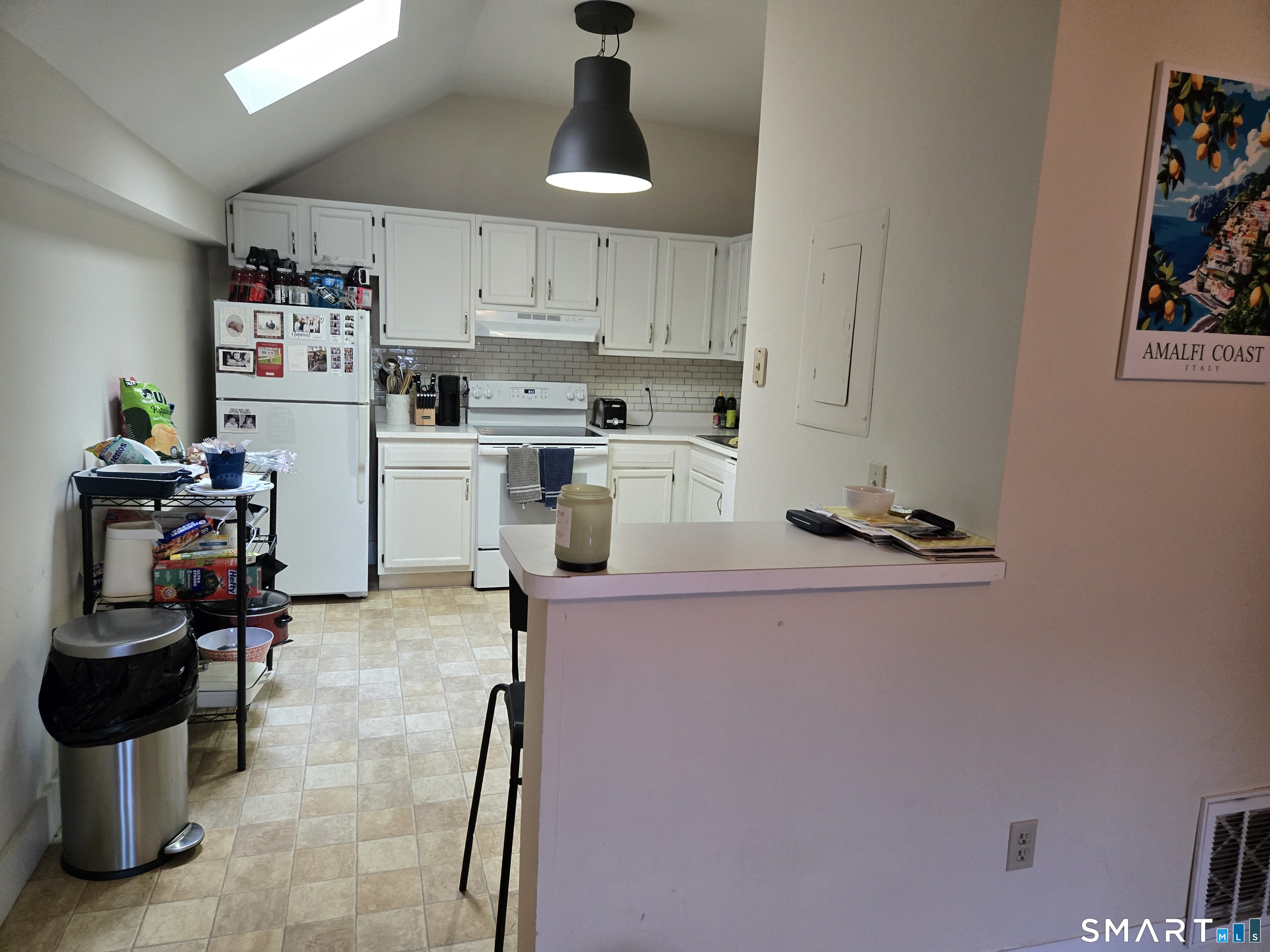 1118 Main Street Branford CT 06405