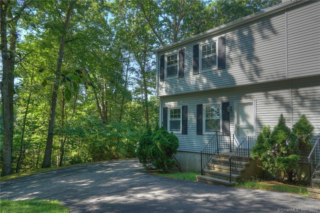 26 Dartmouth Drive Groton CT 06355
