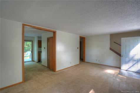 26 Dartmouth Drive Groton CT 06355