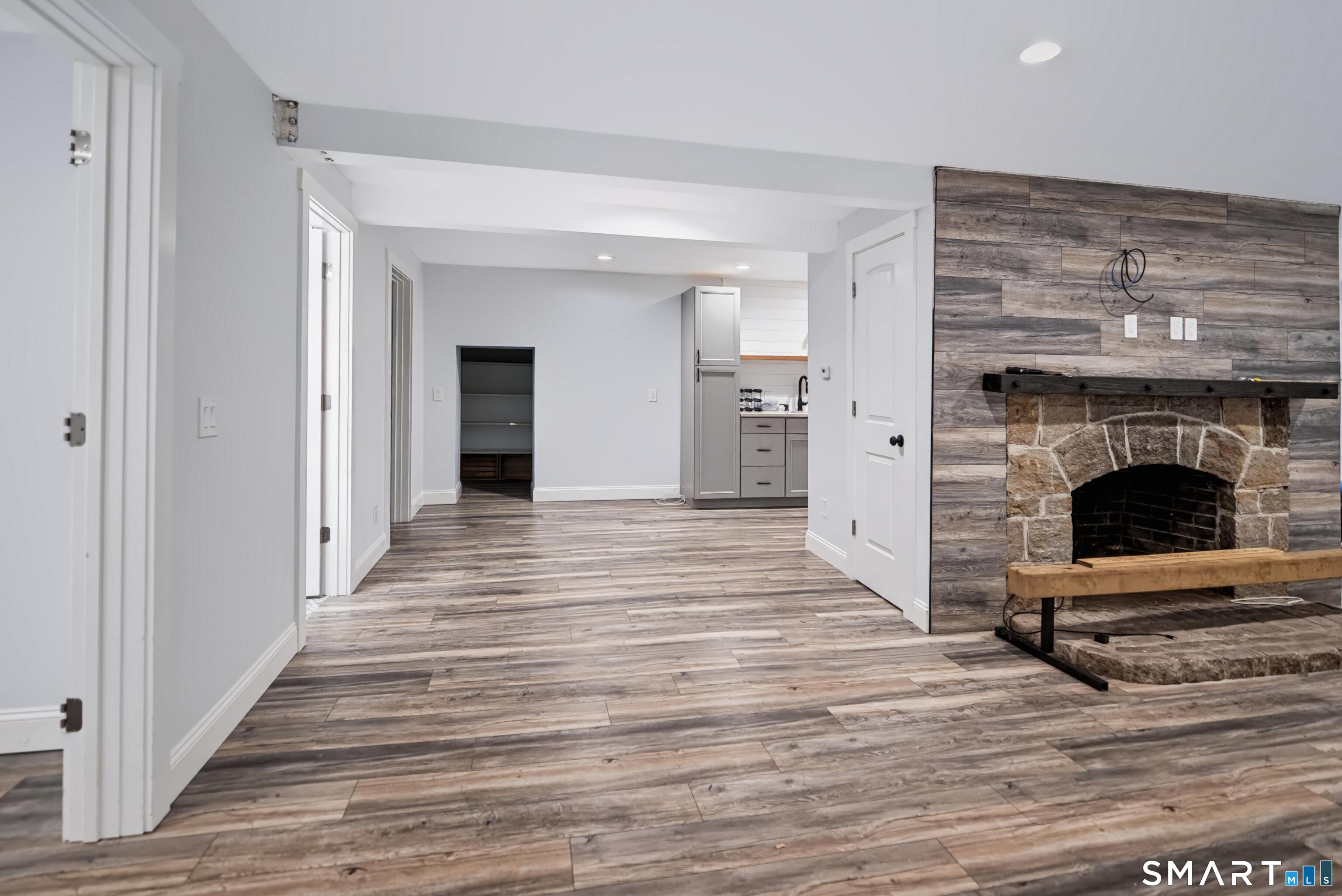 33 Rocky Ridge Drive Trumbull CT 06611
