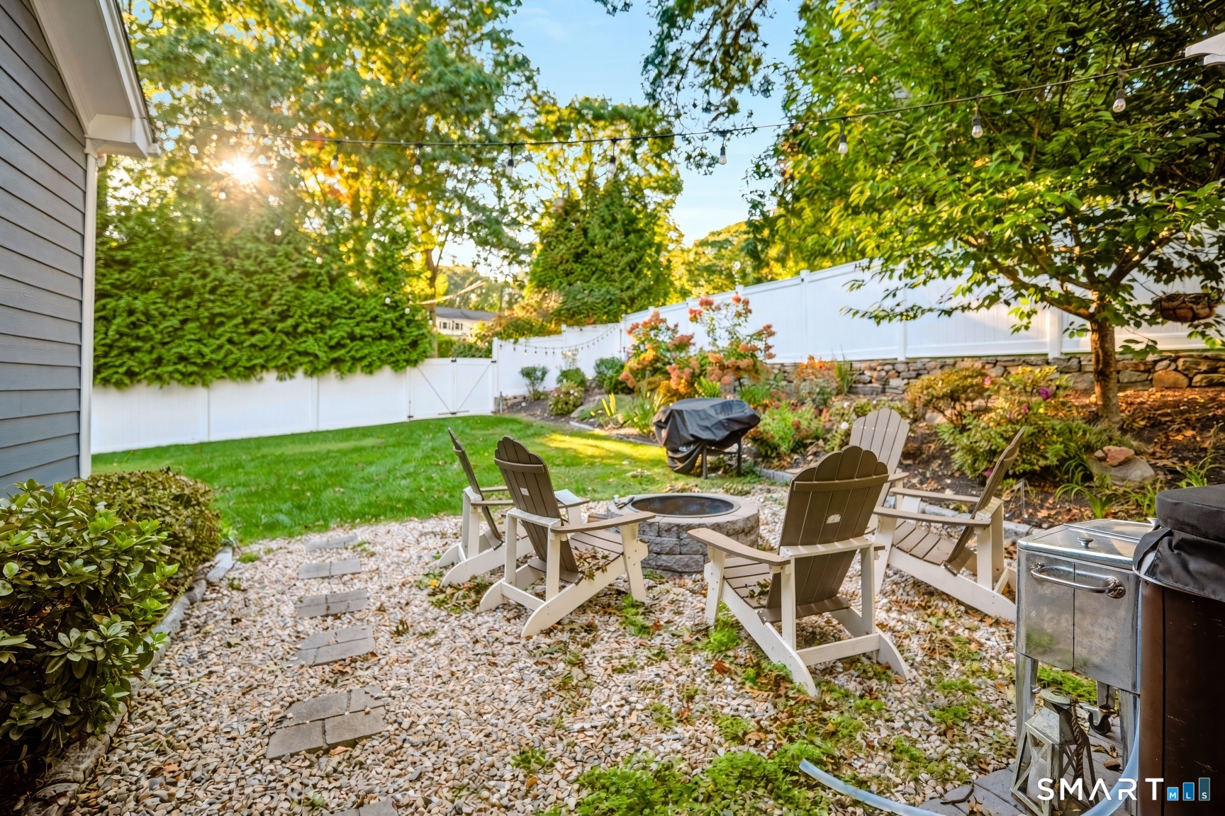 33 Rocky Ridge Drive Trumbull CT 06611