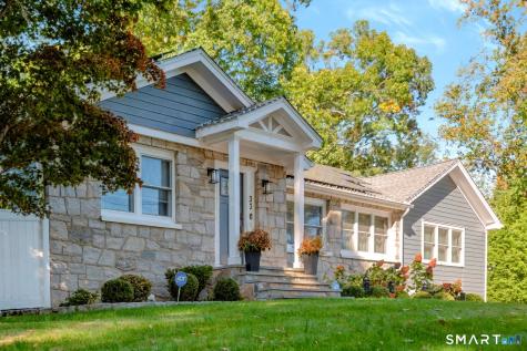 33 Rocky Ridge Drive Trumbull CT 06611