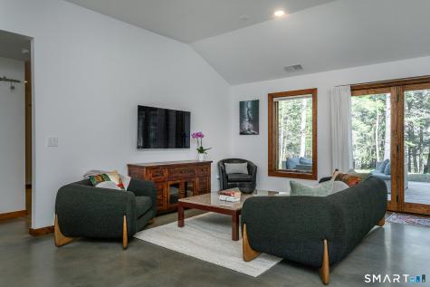 6 Kubish Road Litchfield CT 06759