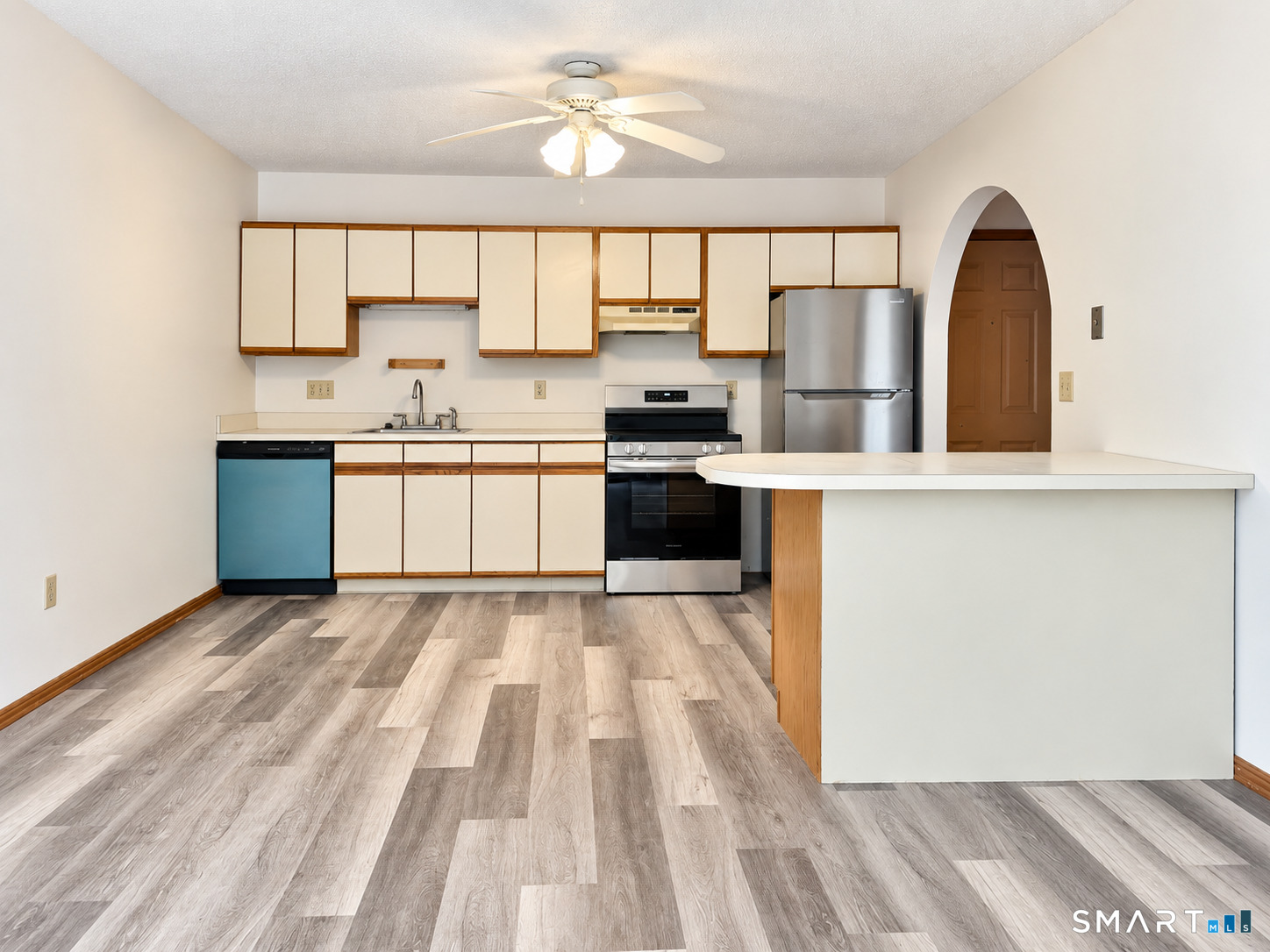 24 West Road Ellington CT 06029