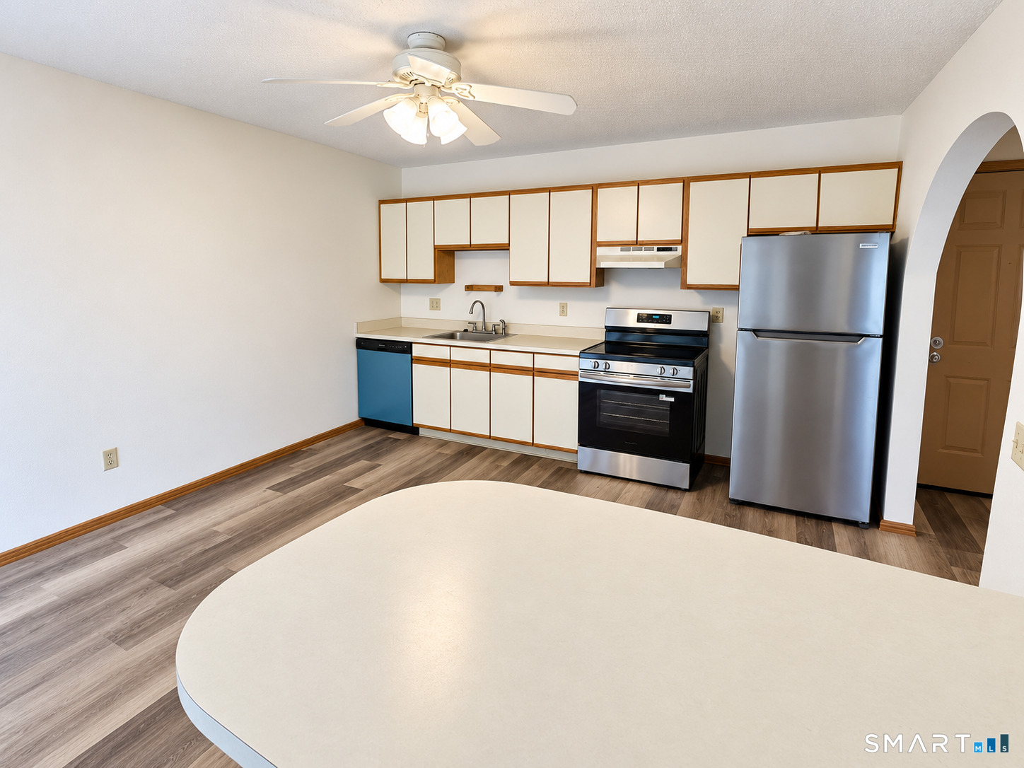 24 West Road Ellington CT 06029