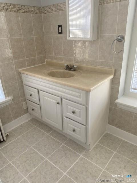 92 Terrace Avenue West Haven CT 06516