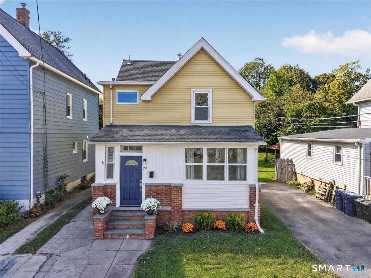 22 Hine Street West Haven CT 06516