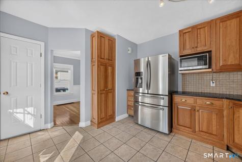 22 Hine Street West Haven CT 06516