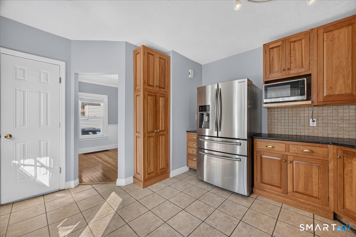 22 Hine Street West Haven CT 06516