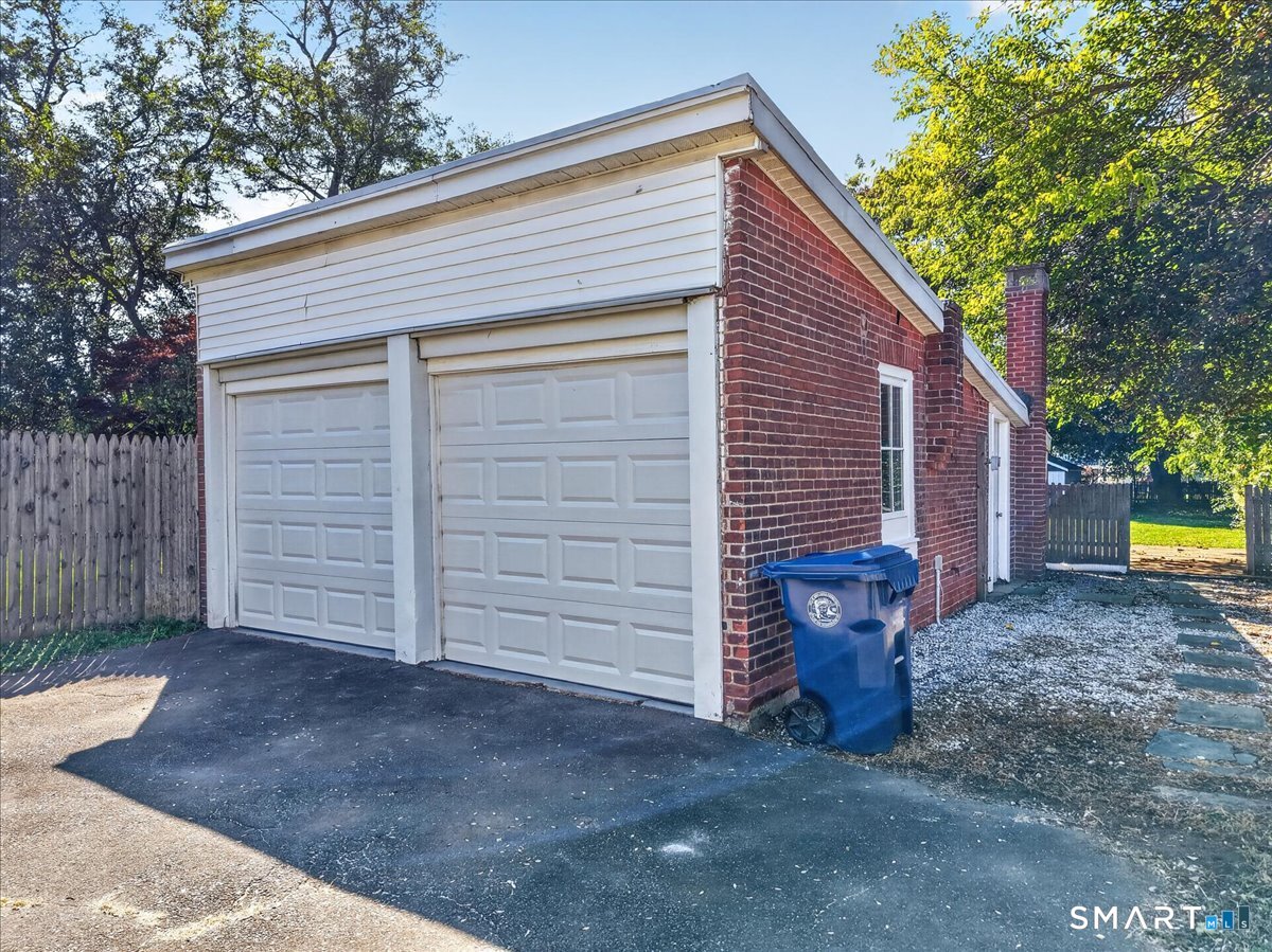 22 Hine Street West Haven CT 06516