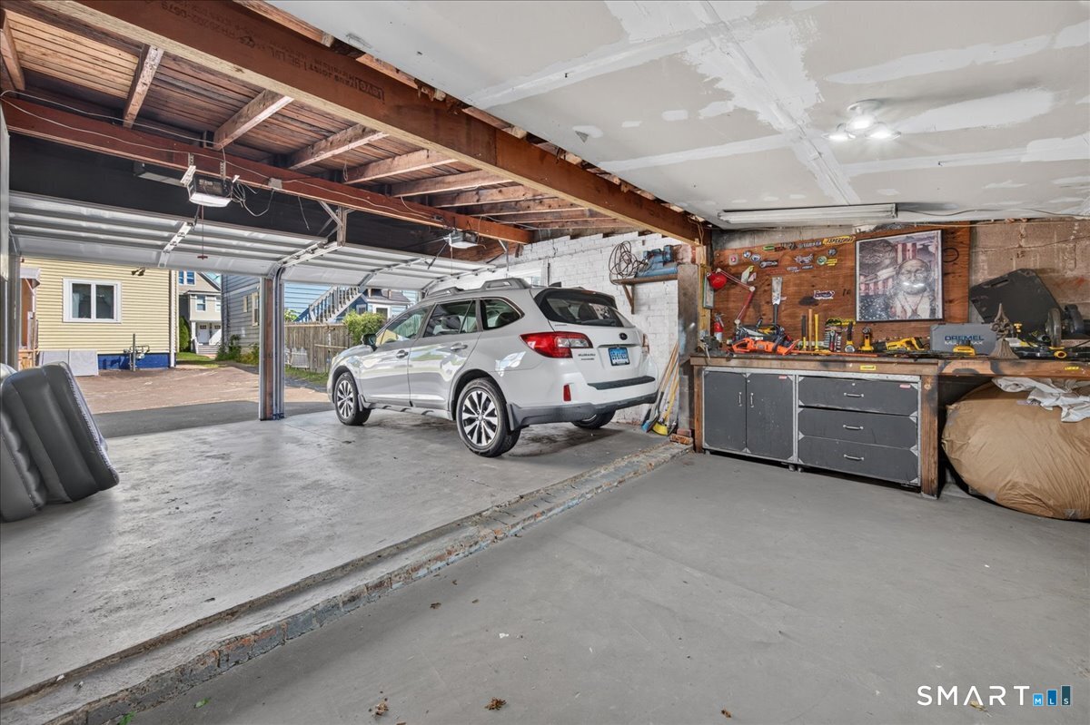 22 Hine Street West Haven CT 06516
