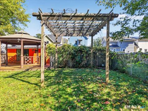 22 Hine Street West Haven CT 06516