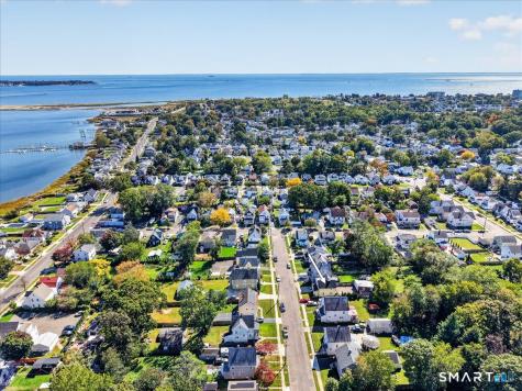 22 Hine Street West Haven CT 06516