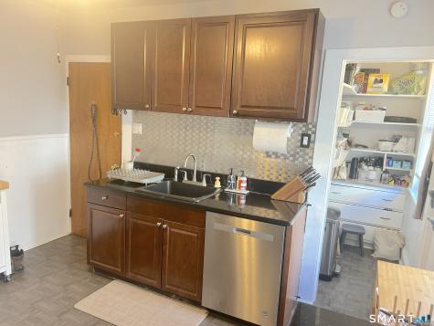 59 Morehouse Street Bridgeport CT 06605