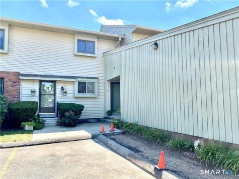 104 Summer Hill Drive South Windsor CT 06074