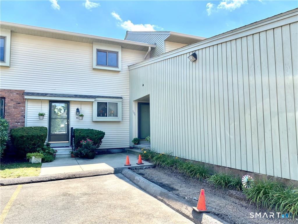 104 Summer Hill Drive South Windsor CT 06074