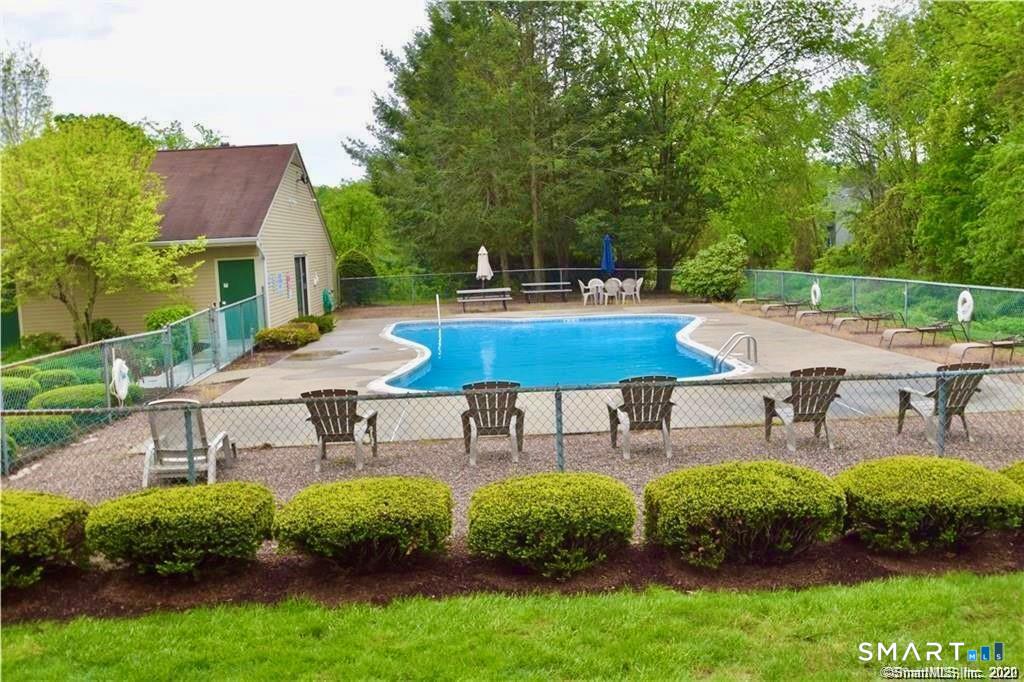 104 Summer Hill Drive South Windsor CT 06074