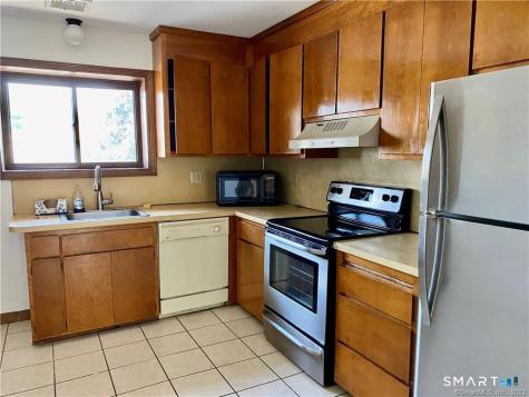 104 Summer Hill Drive South Windsor CT 06074