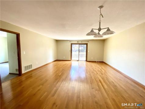 104 Summer Hill Drive South Windsor CT 06074