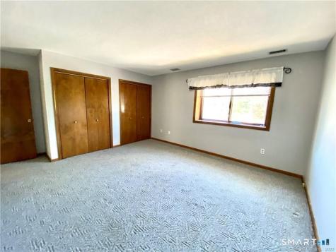 104 Summer Hill Drive South Windsor CT 06074