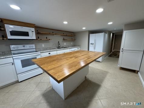 55 White Oak Lane Wolcott CT 06716