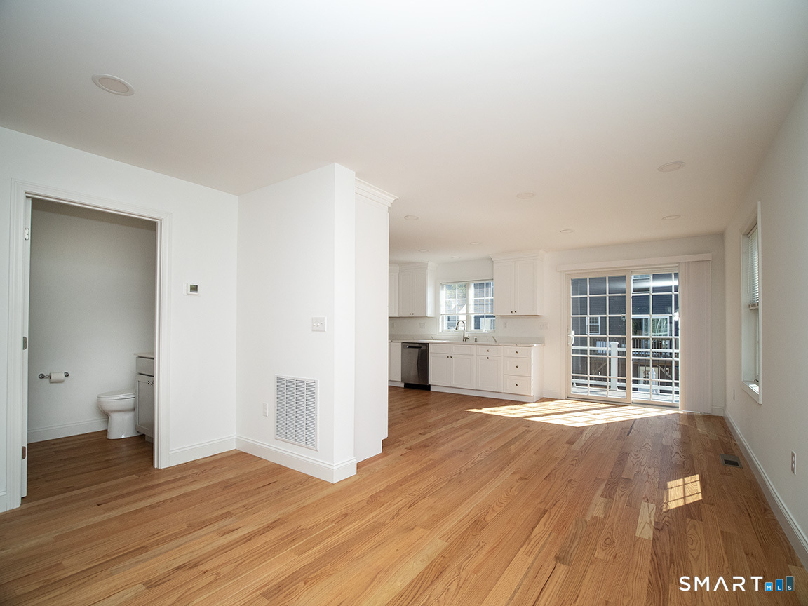 44 Mettler Street Woodbridge CT 06525