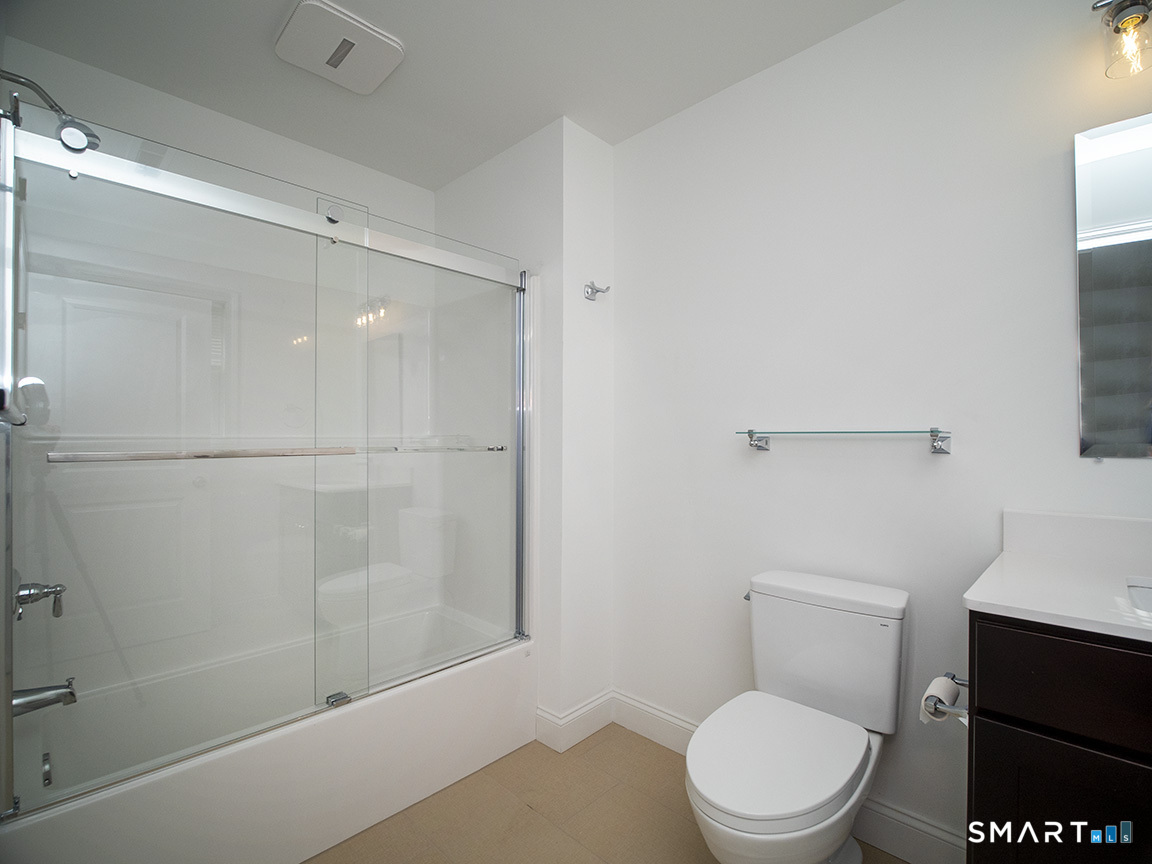 44 Mettler Street Woodbridge CT 06525