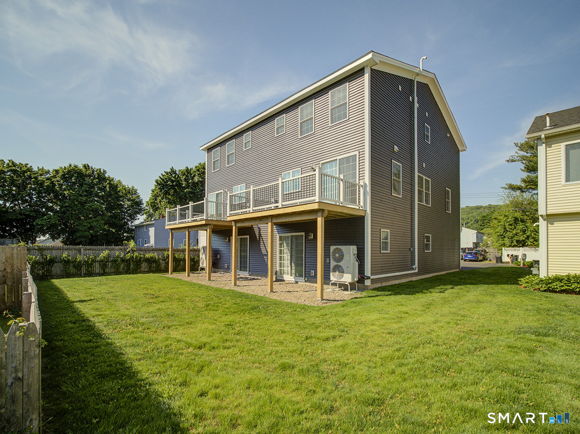 44 Mettler Street Woodbridge CT 06525