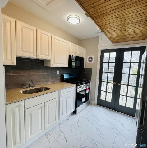 52 Howard Avenue New Haven CT 06519