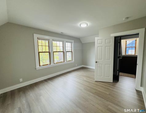 52 Howard Avenue New Haven CT 06519