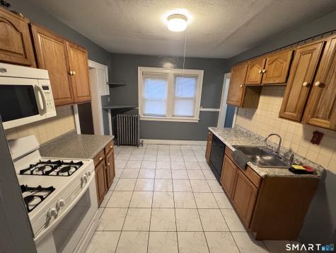 20-22 Tower Avenue Hartford CT 06120
