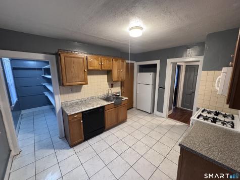 20-22 Tower Avenue Hartford CT 06120