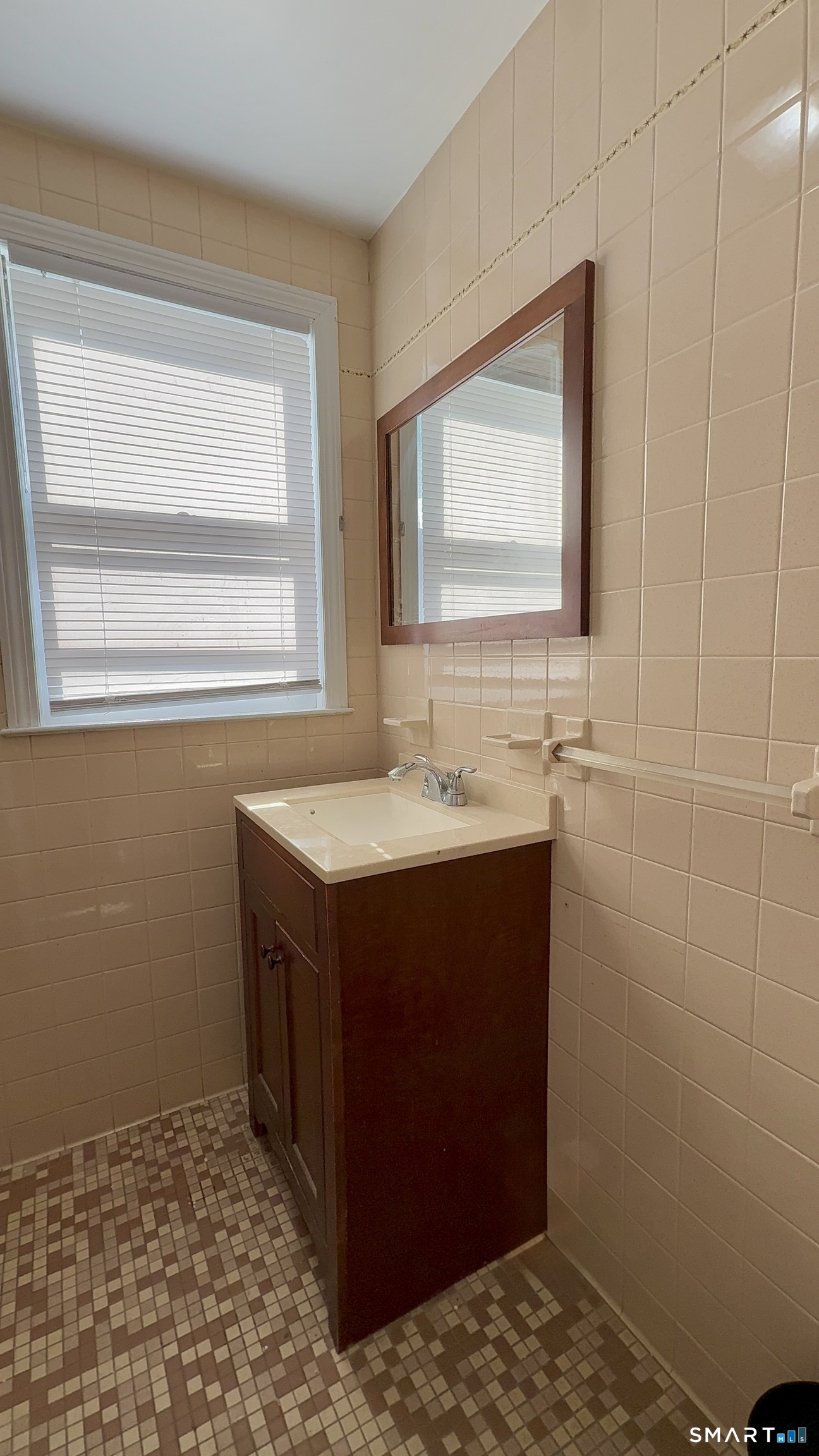 168 Alfred Street Bridgeport CT 06605