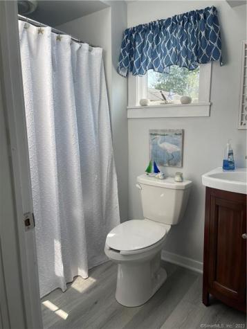 31 Lawrence Avenue Milford CT 06460